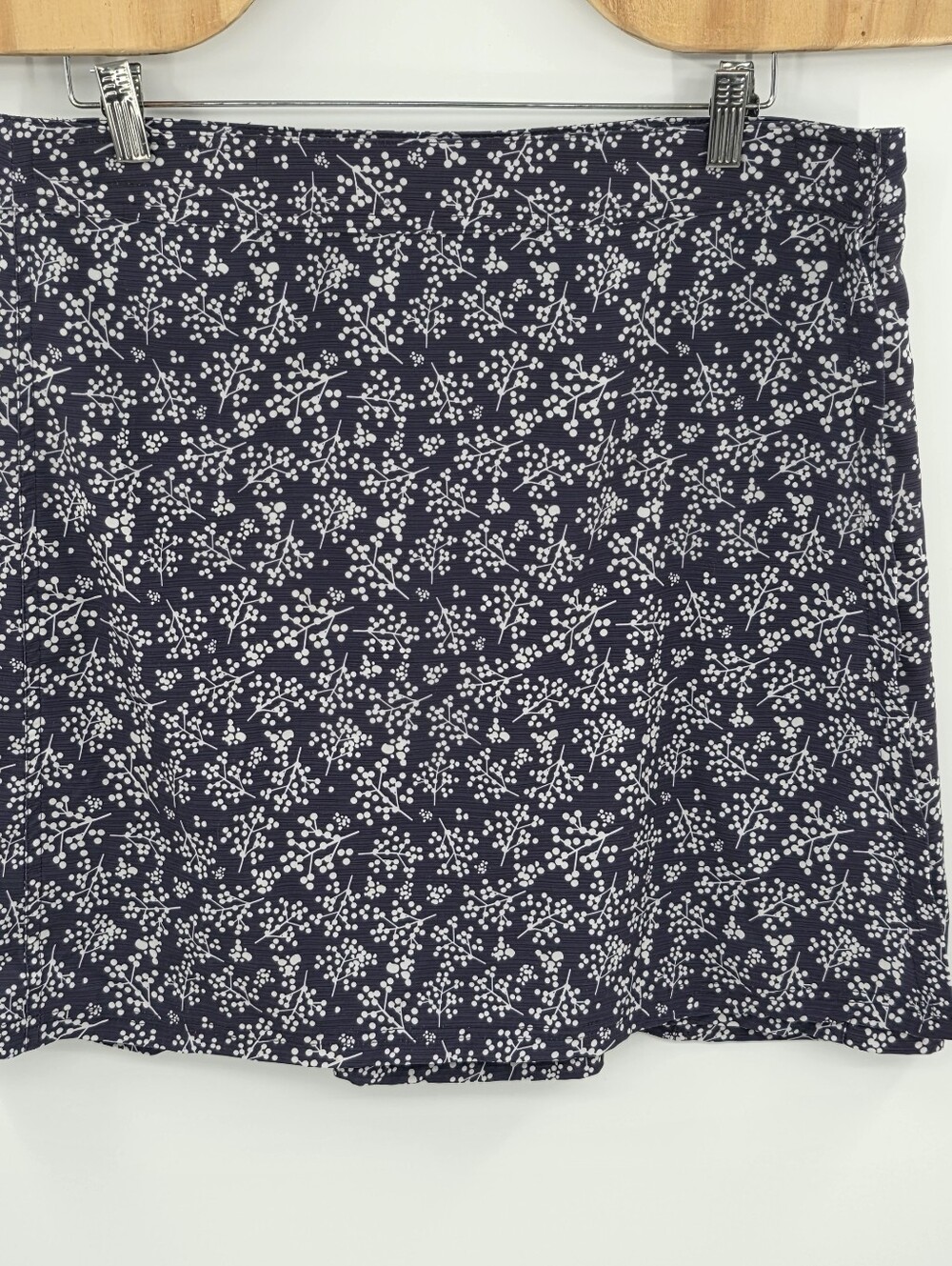 RipSkirt Hawaii Wrap Skirt Large Floral Quick Dry Ikat Surf Swim Beach